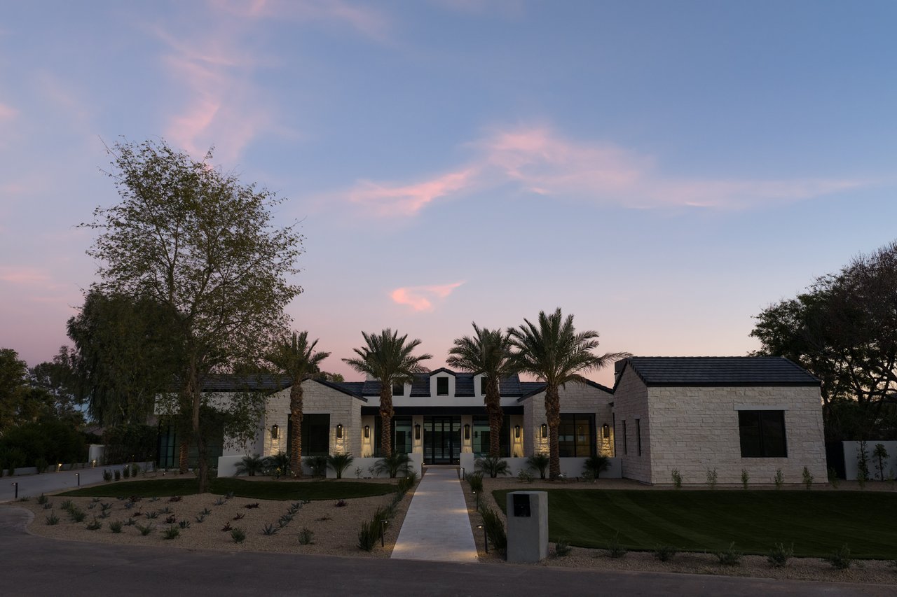 5717 E VIA LOS RANCHOS