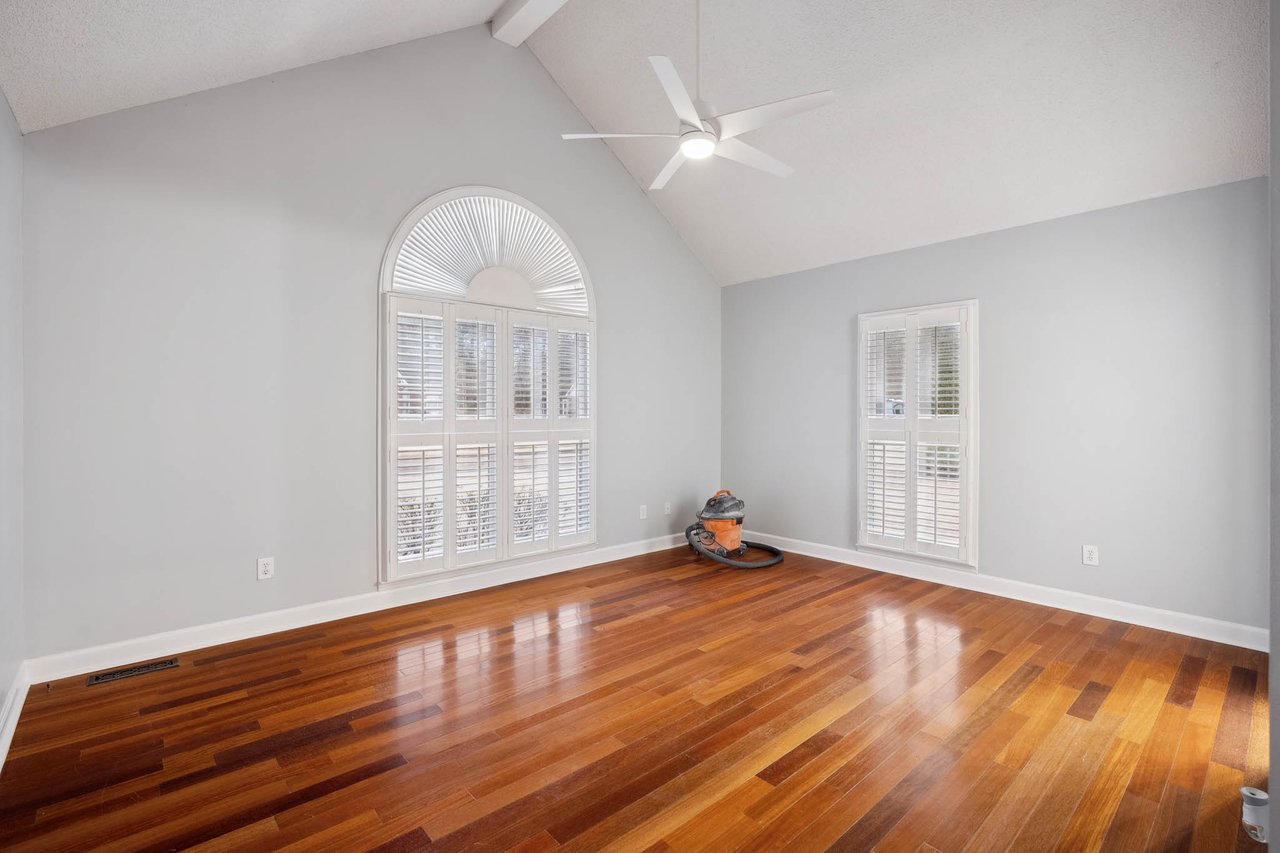 Private Lot in Well Established Neighborhood! Remodeled just for you! Huntsville City Schools!