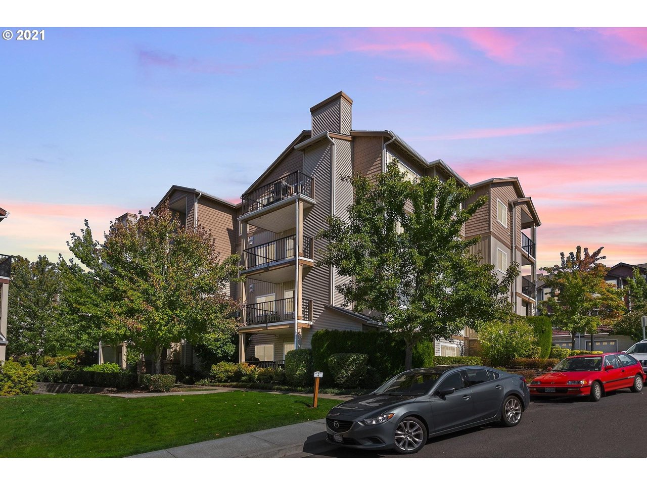 11855 NW STONE MOUNTAIN LN UNIT # 302