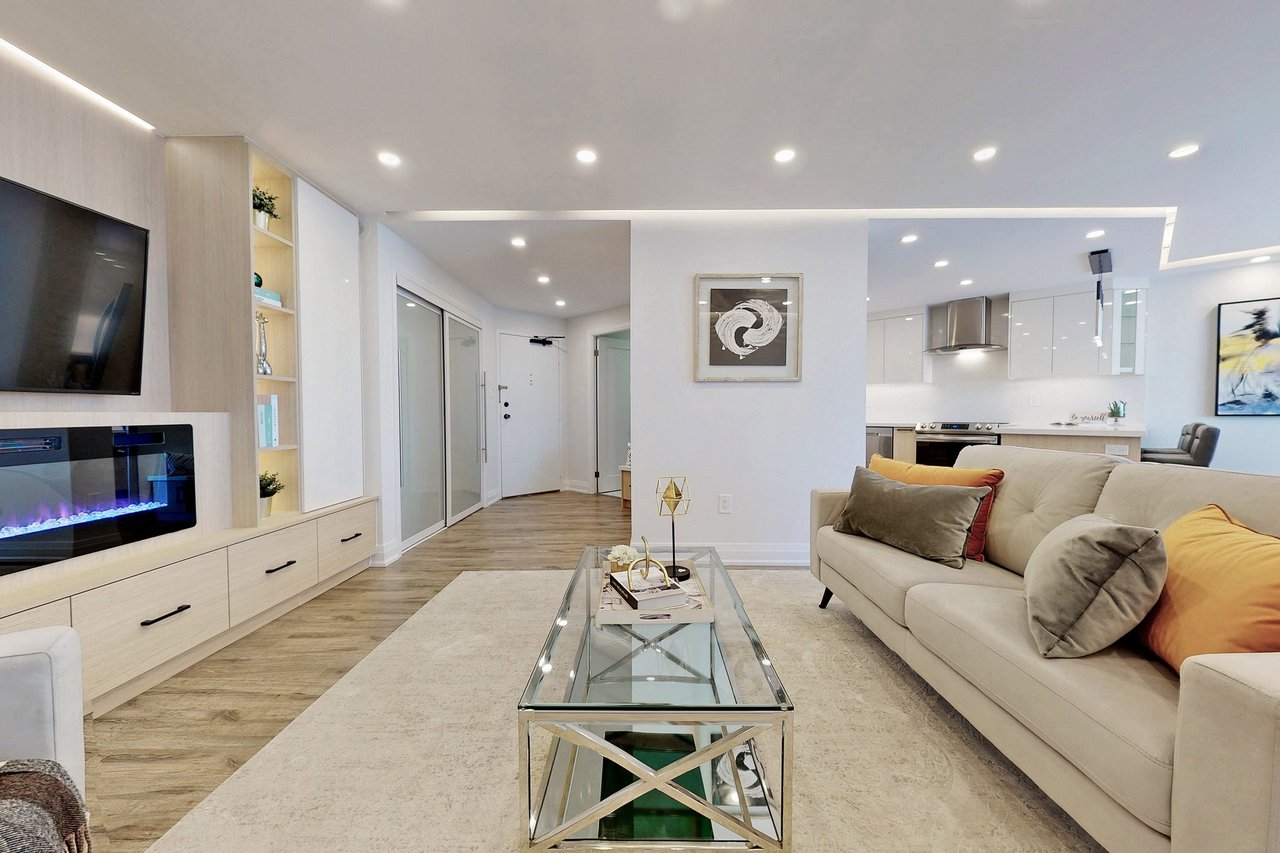 75 Graydon Hall Drive Unit: 1408