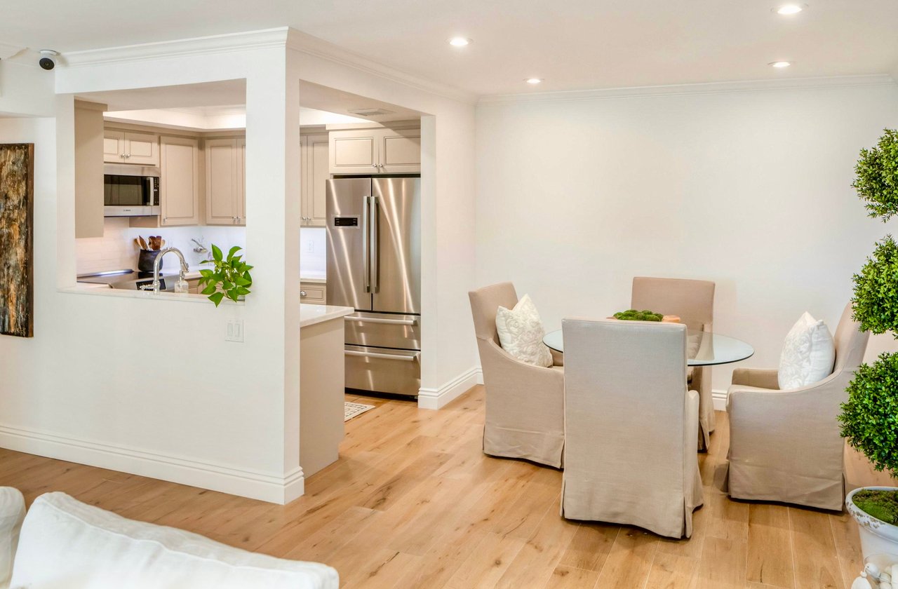 2385 Roscomare Rd Unit: D3, Bel Air 
