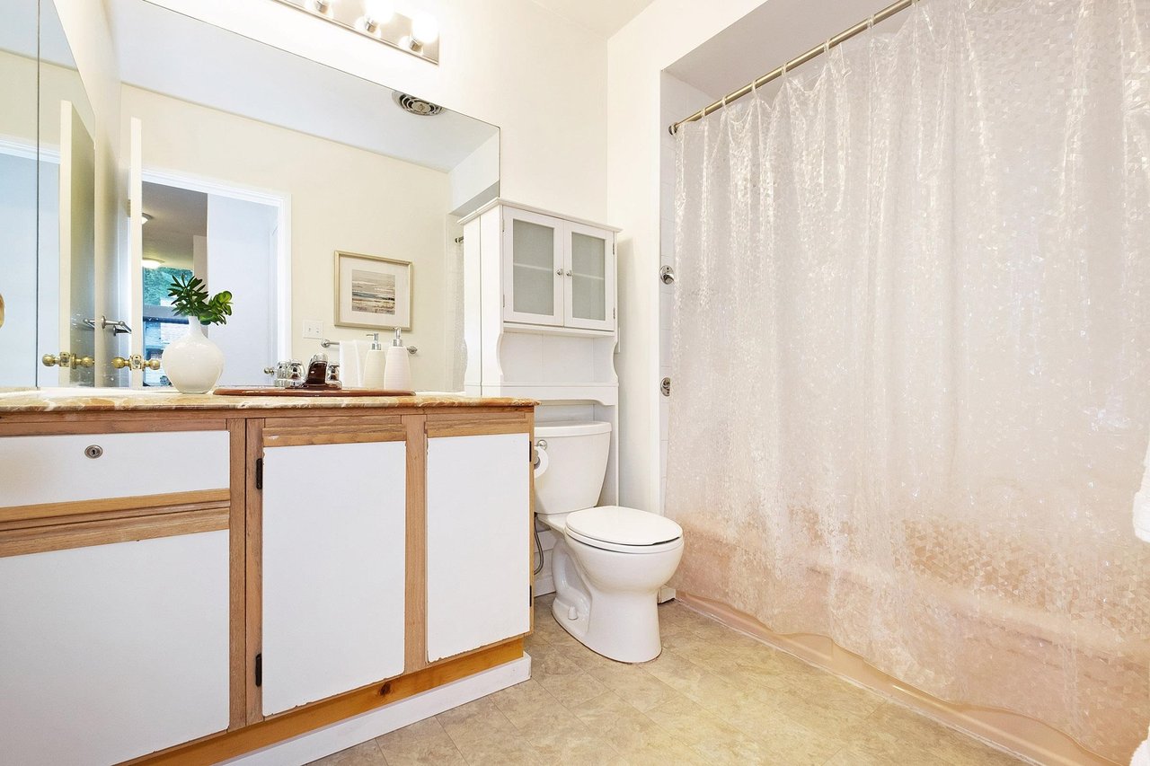 22 Glenmore Dr