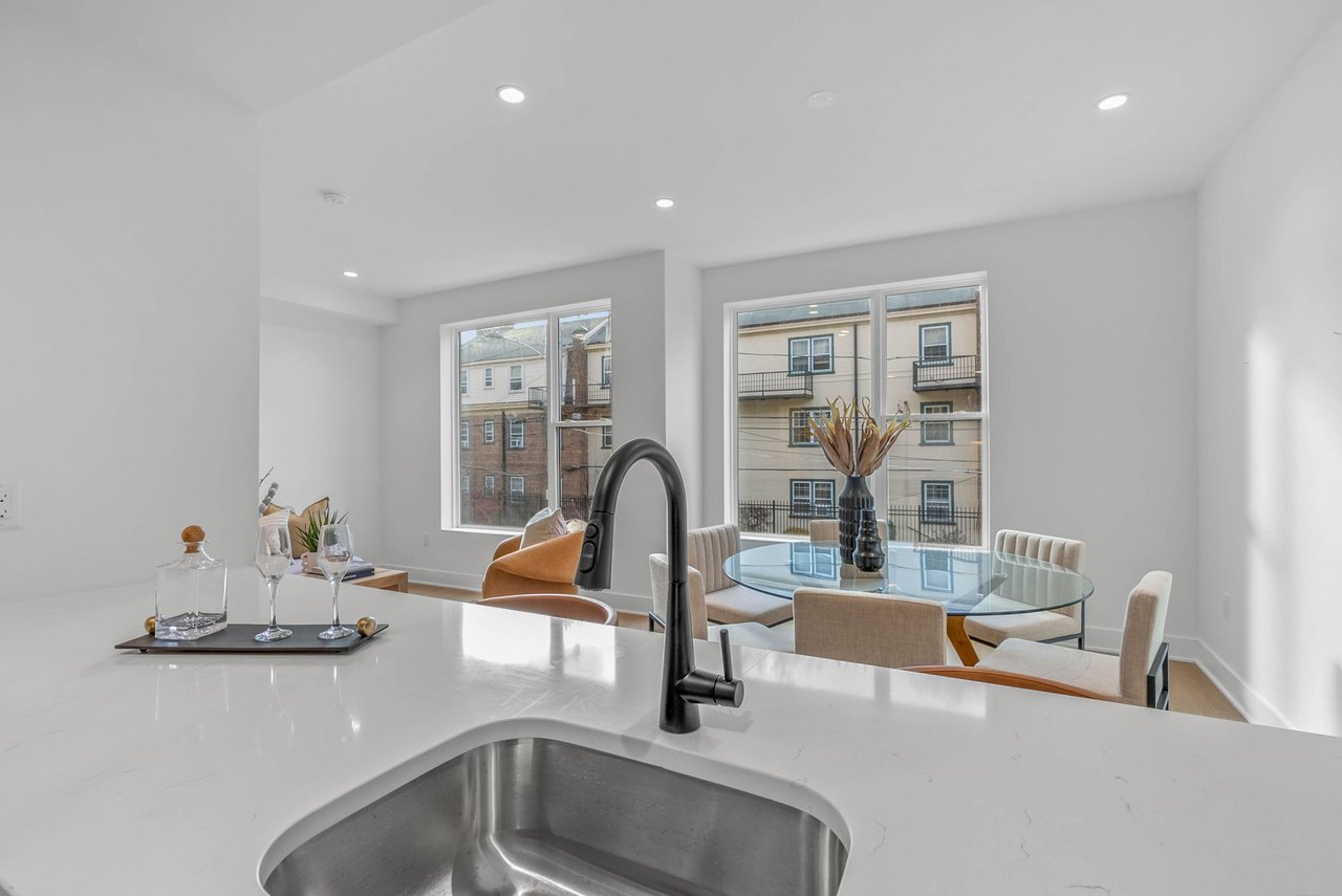 635 N 7th St #B1B, Philadelphia, PA 19123