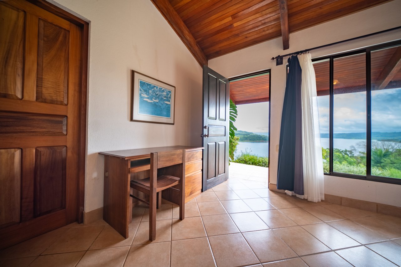 Rio Chiquito Ranch & Villas | 143-Hectare Ranch Estate with Villas, Forest & Full Infrastructure in Tilarán, Costa Rica