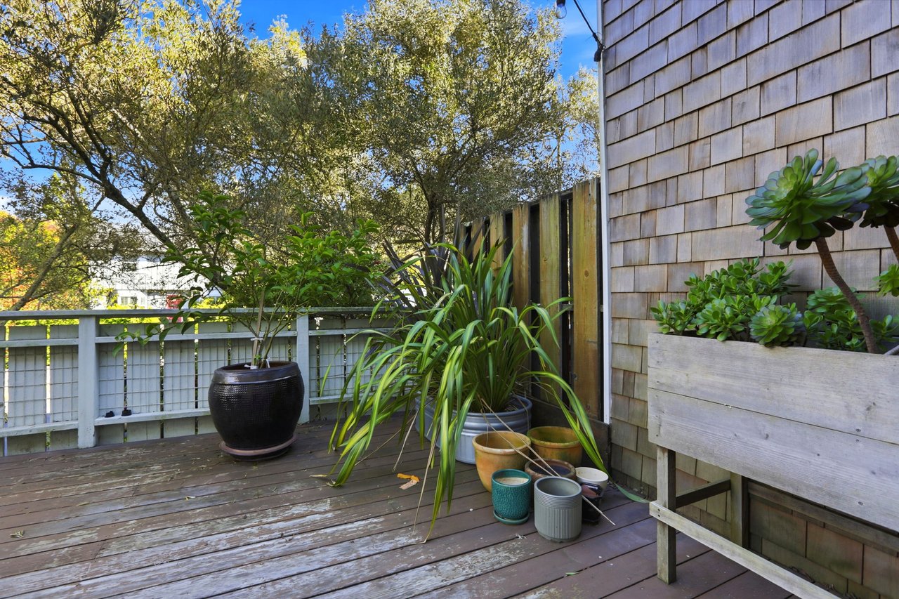 122 Mariner Green Ct