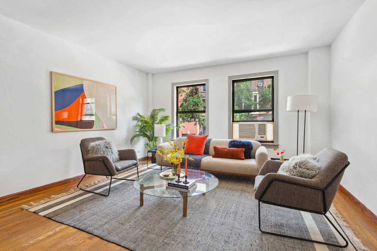 Homes for Sale in Manhattan and Brooklyn