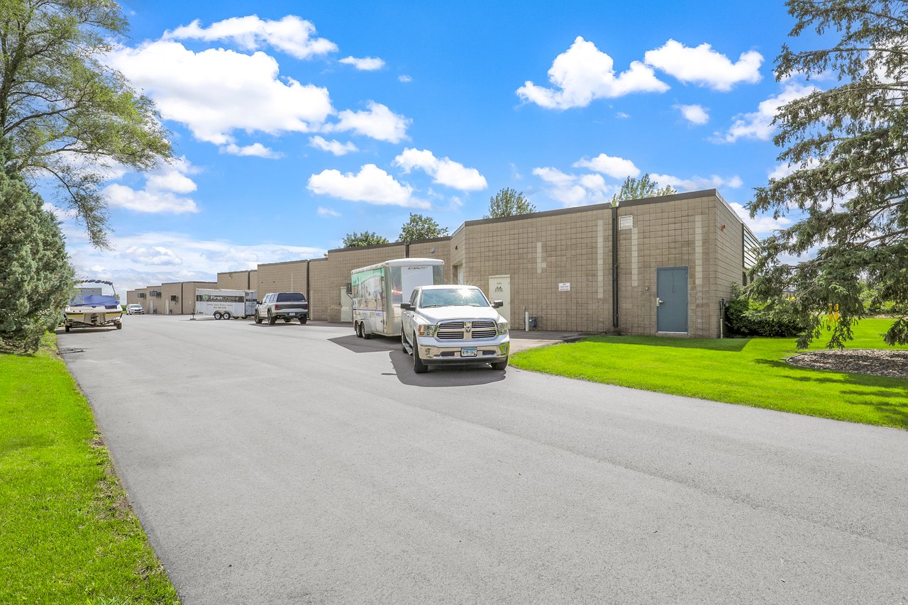 12905 Pioneer Trail, Eden Prairie