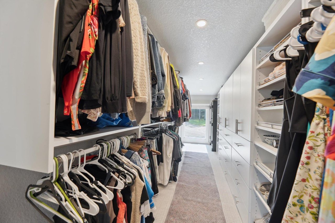 240 AQUAMARINE DRIVE