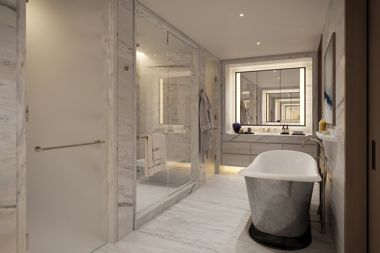 9900 S. Santa Monica Boulevard, Residence 3B
