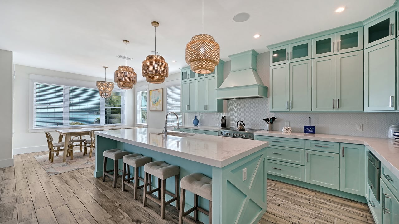 2206 Avenue A, Bradenton Beach, Florida