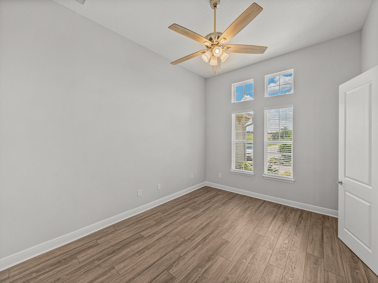 34411 SAHALEE LOOP