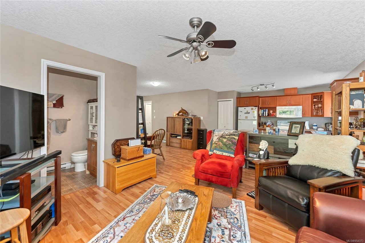 980 Wild Ridge Wy