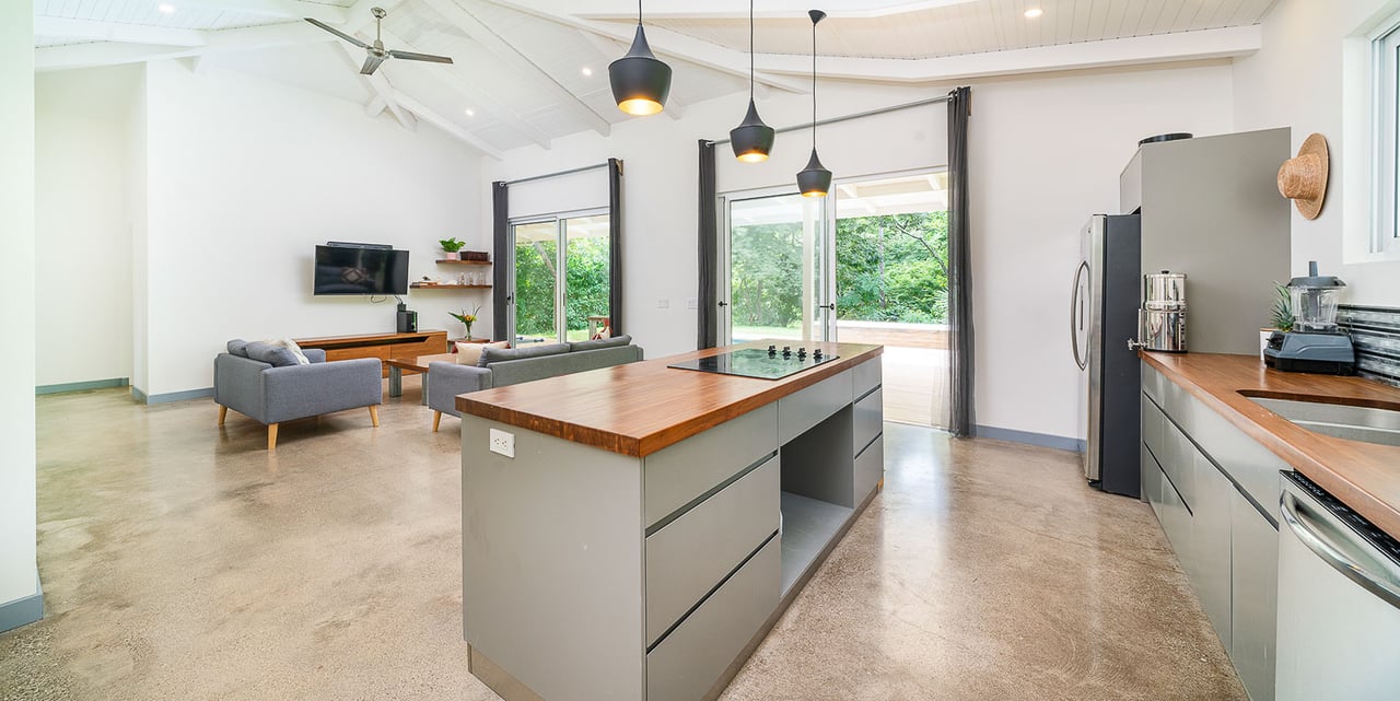 Las Ventanas 44 | Exquisite Caribbean-Style Pool Home in Playa Grande