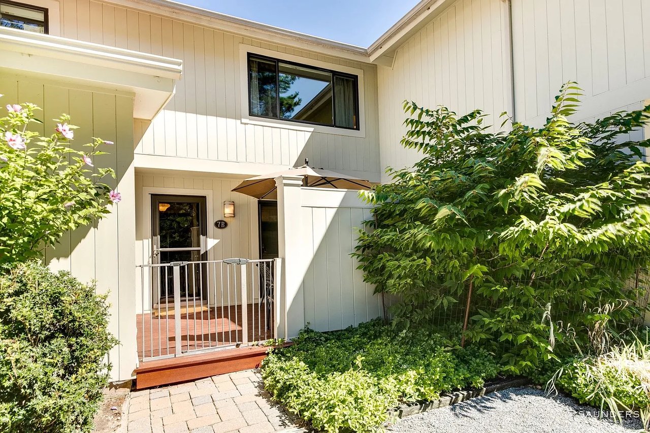 197 Treescape Dr #7B