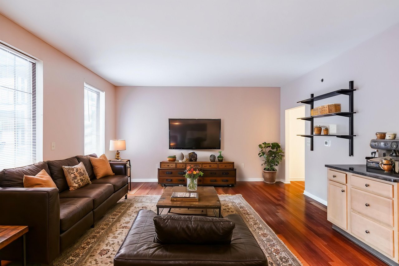11 West 2nd Street 130