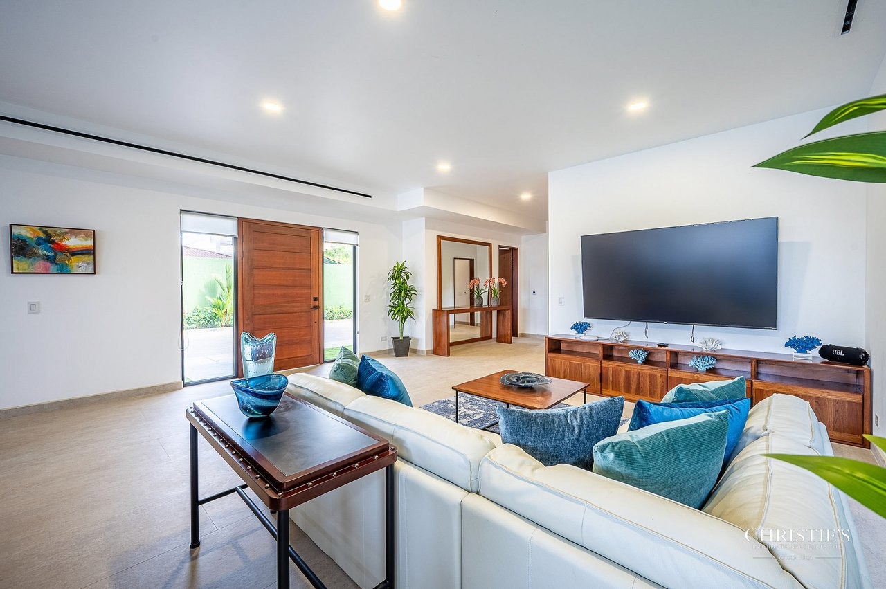 A Private Collection of Five Luxury Beachfront Villas - Rio Mar