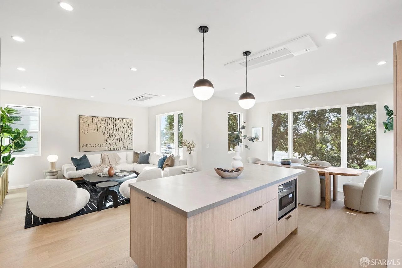255 Gellert Dr. 