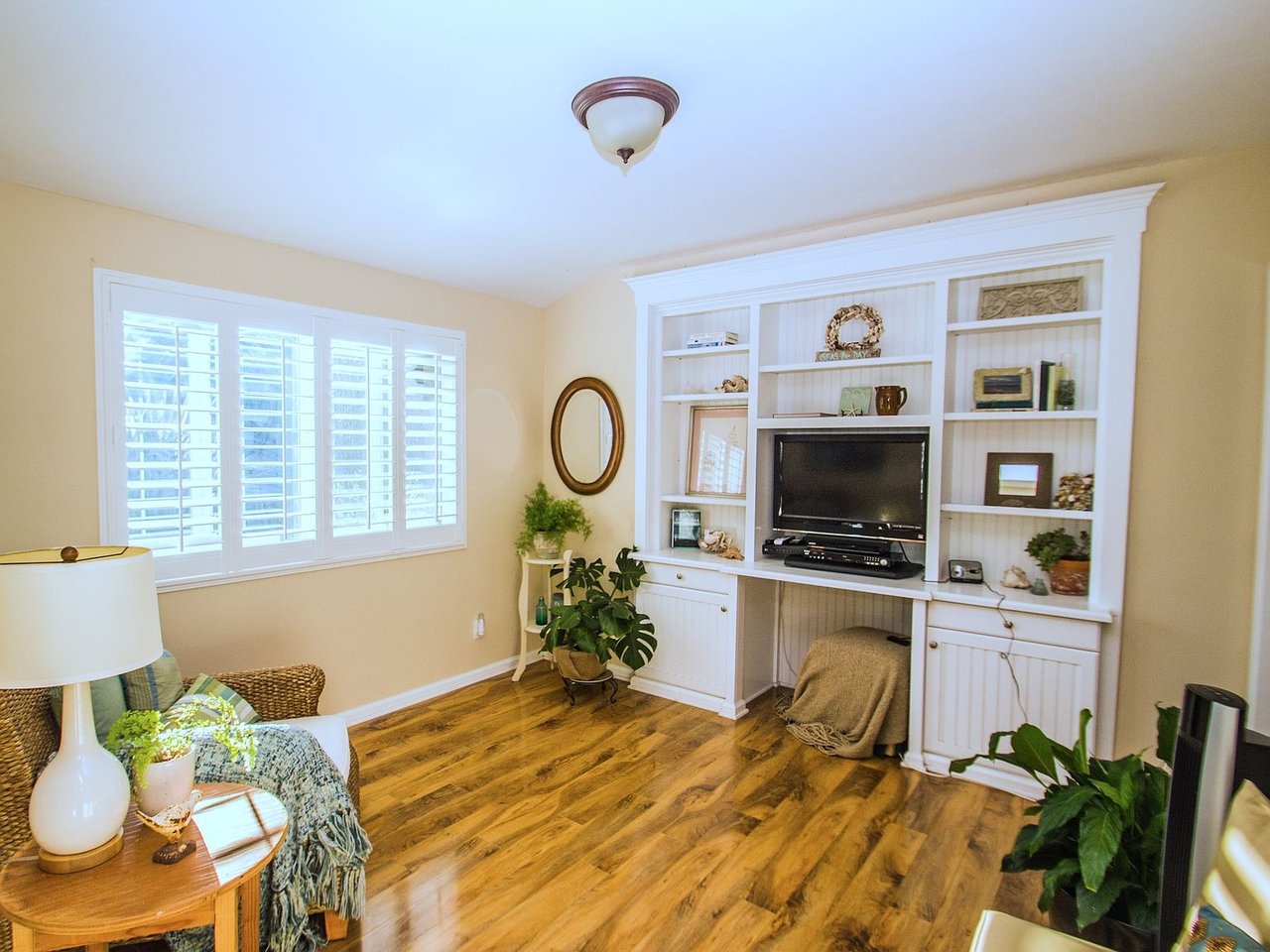 756 Colina Vis, Ventura, CA 93003