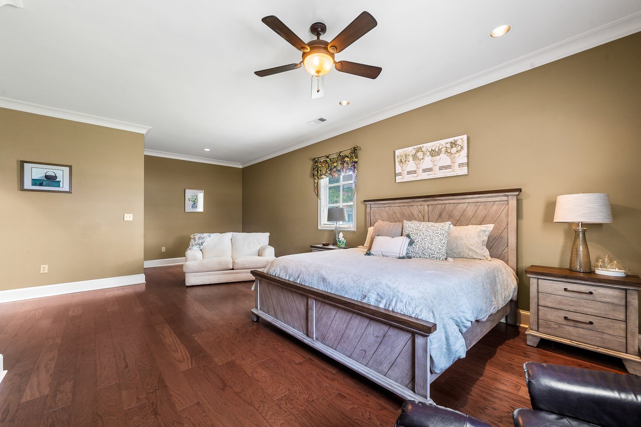 745 S Chickasaw Trail