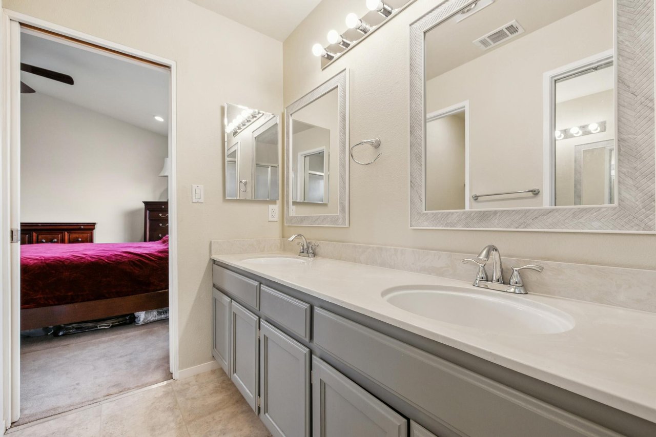 1468 Leaftree Circle