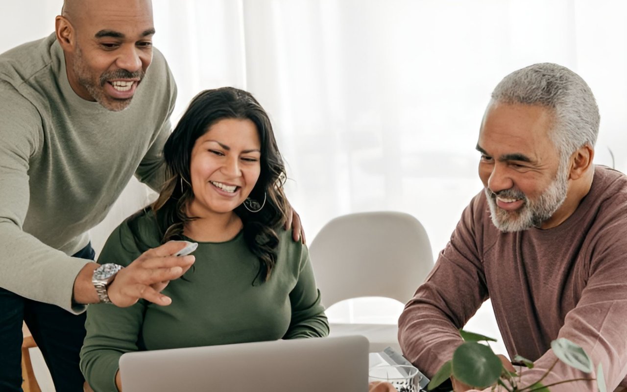 A Super Simple Guide to Buying and Selling Real Estate in 2023