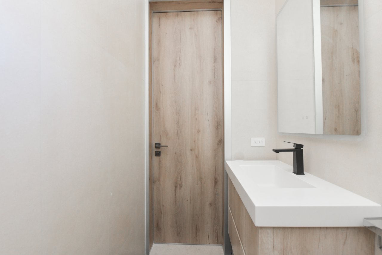 Walishali Condominium Unit 2-21