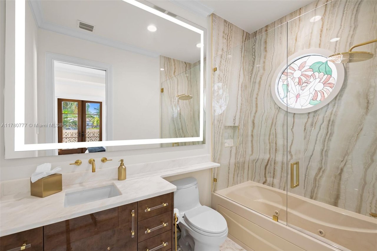 2509 Aqua Vista Blvd