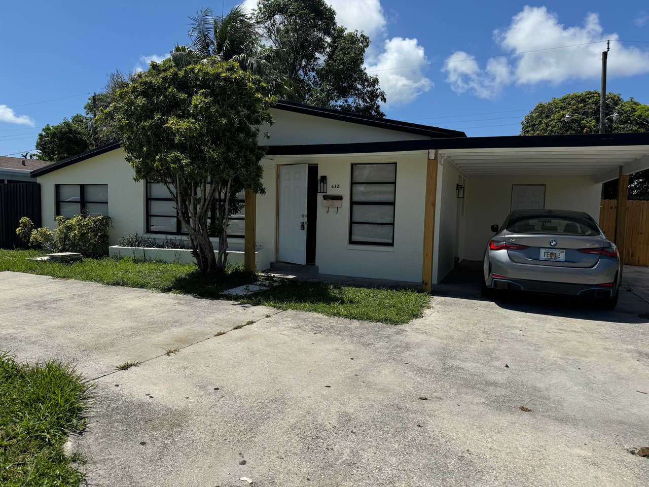 632 NW 19th St Pompano Beach FL-33060