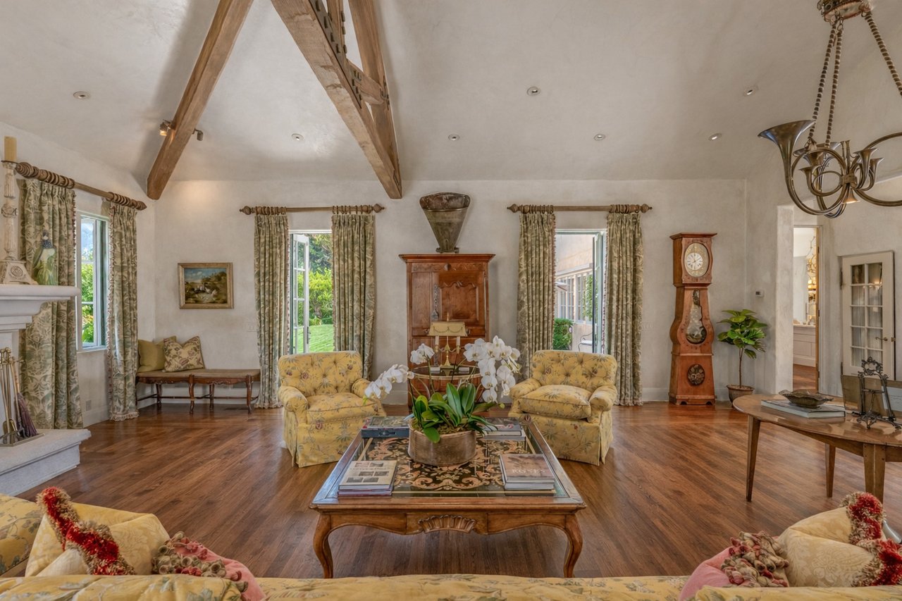 Mills Lane, St. Helena