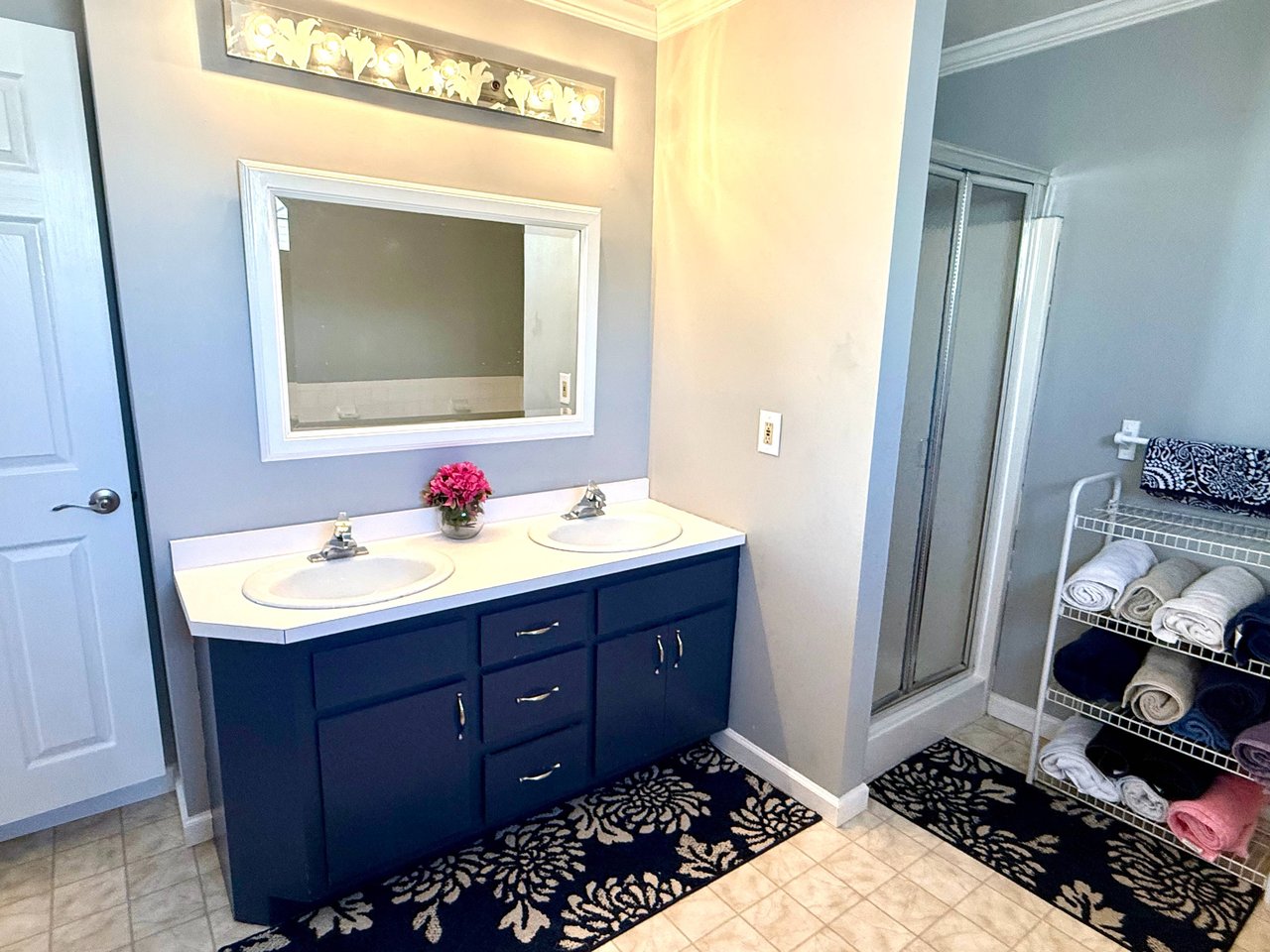 #268 Charming Coastal Retreat