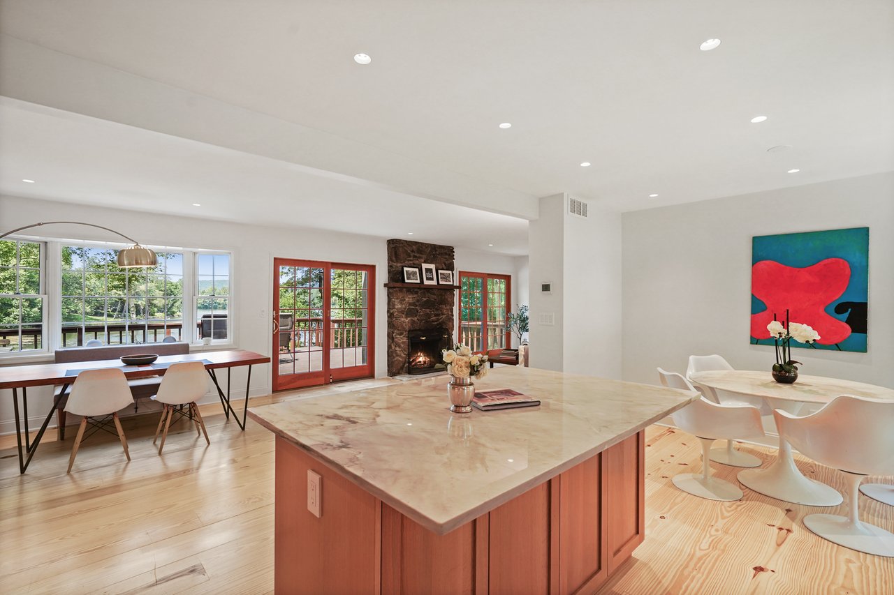 3 Truesdale Lake Drive