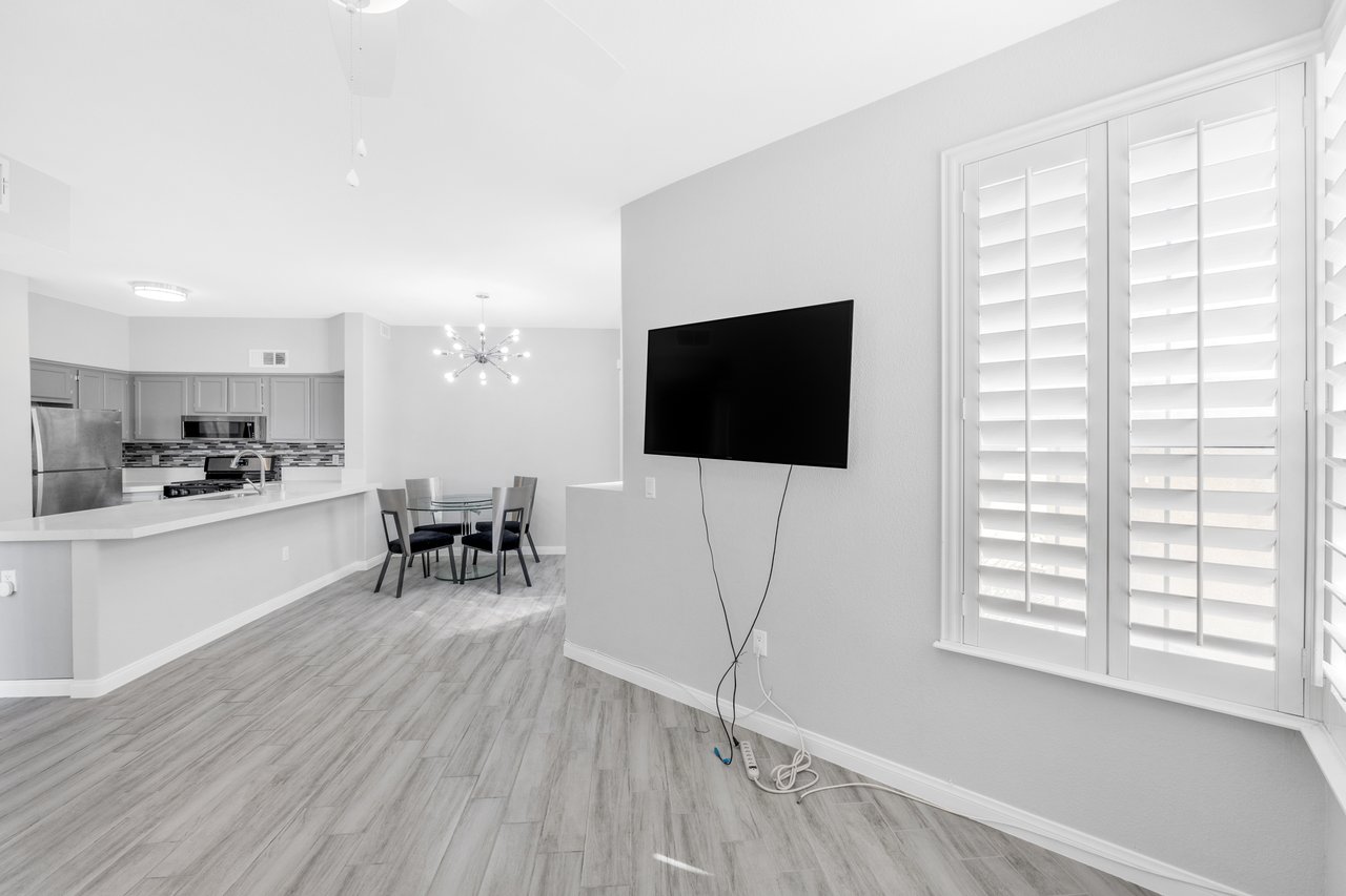 2251 Wigwam Parkway 218