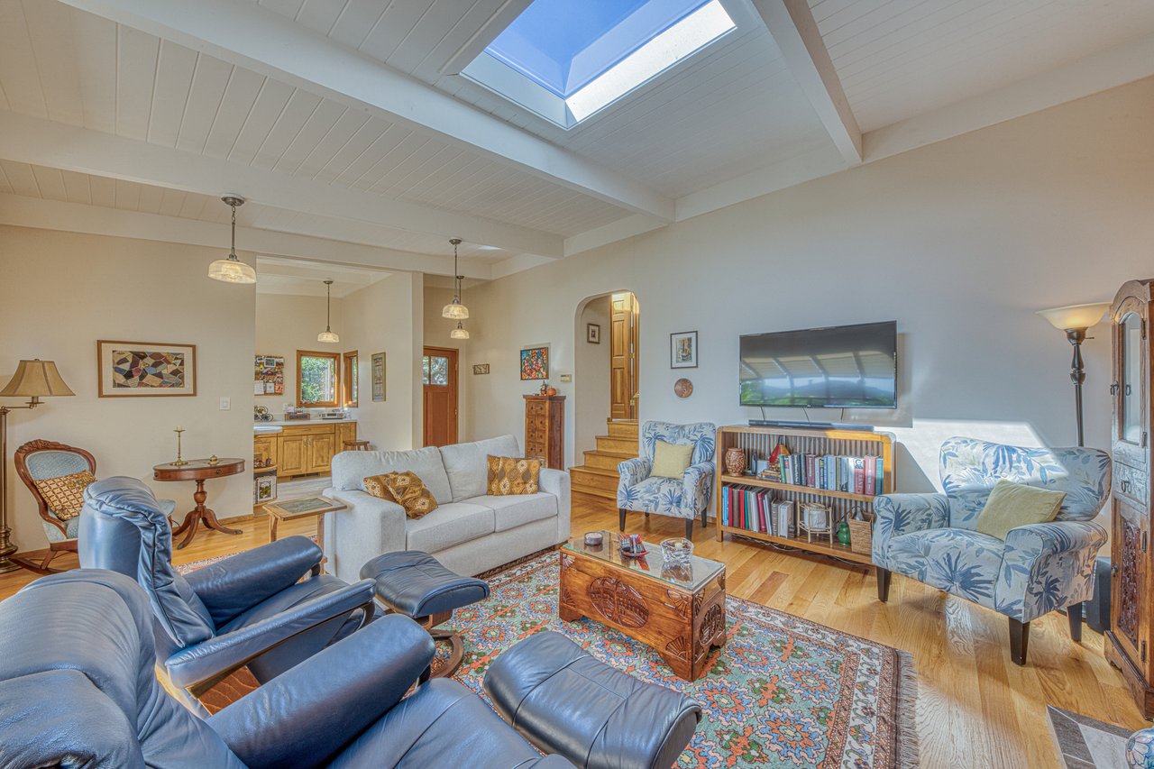 14 Shady Ln  Monterey
