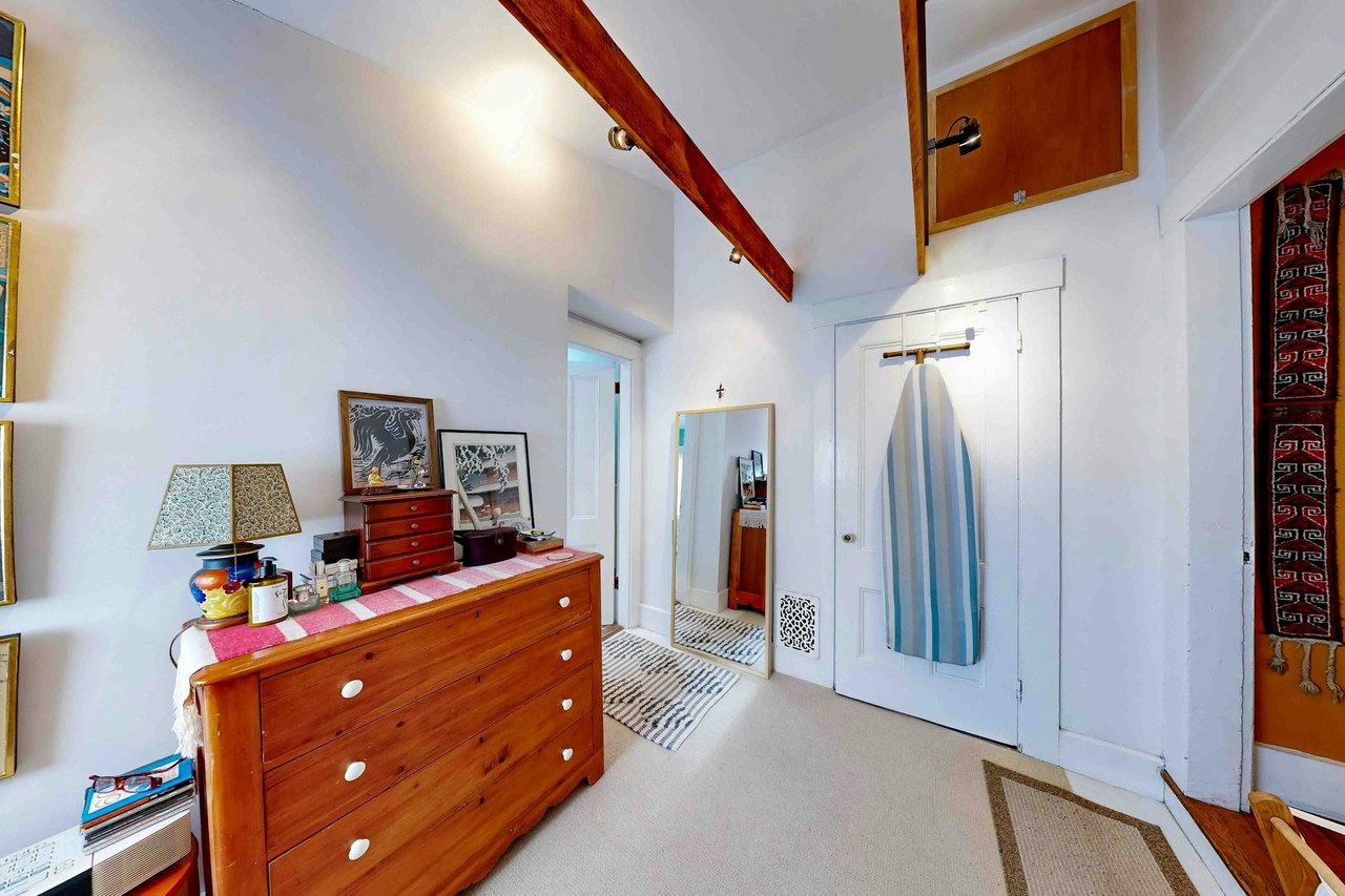 174 Hamilton Street, Cambridge MA02139