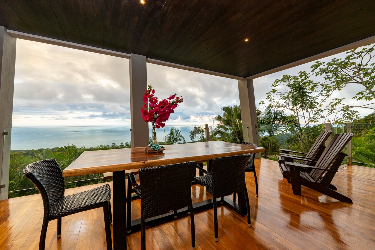 A Modern Jungle Haven with Panoramic Whales Tail Views