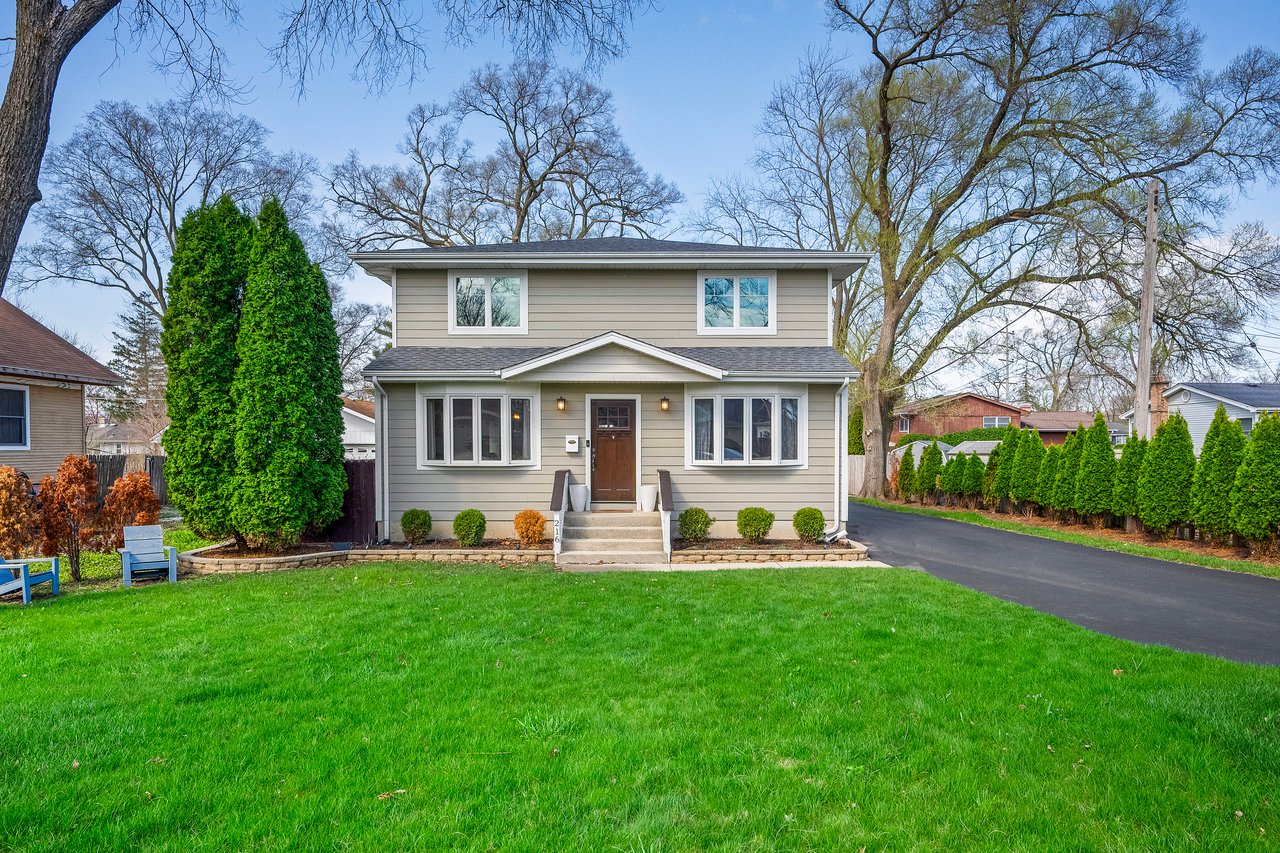 216 N. Washington St, Westmont