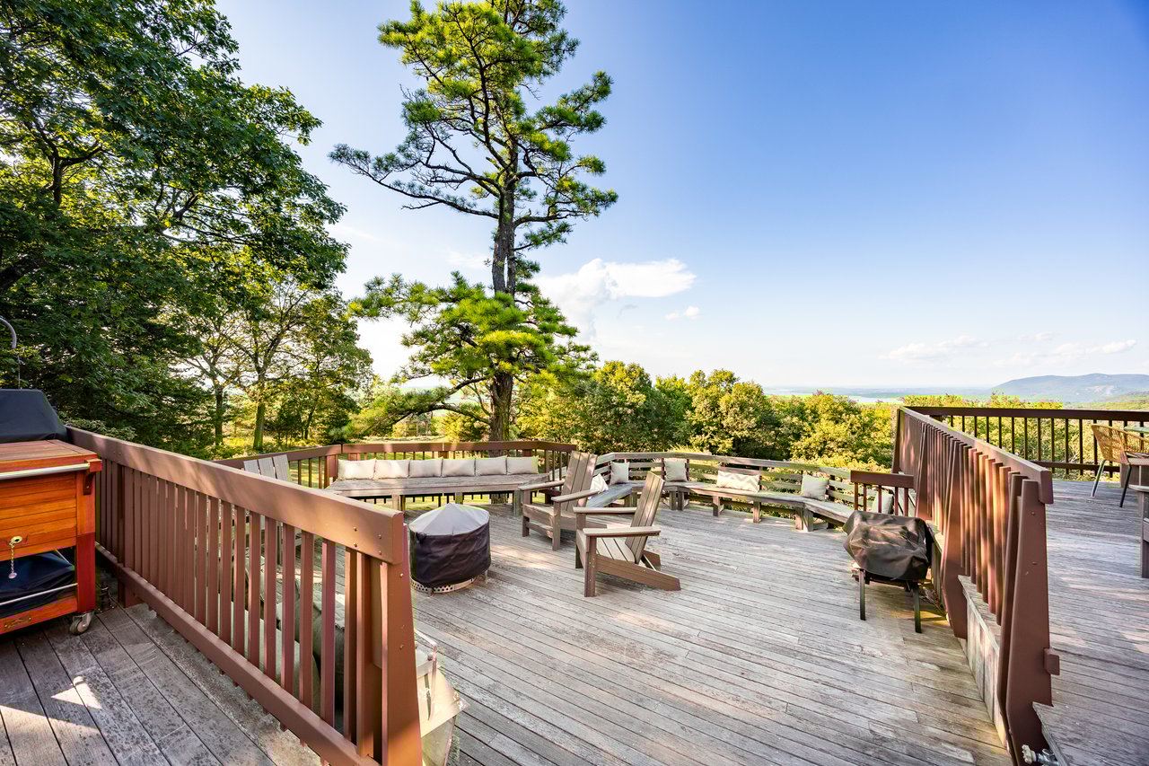 12 Mountain Brook Road