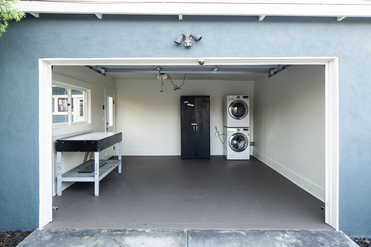 2321 W 31st St in Jefferson Park