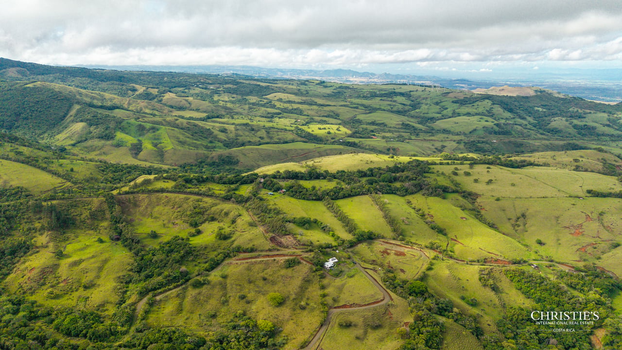 Origins Mineral: A Rare Landholding in Guanacaste’s Volcanic Highlands