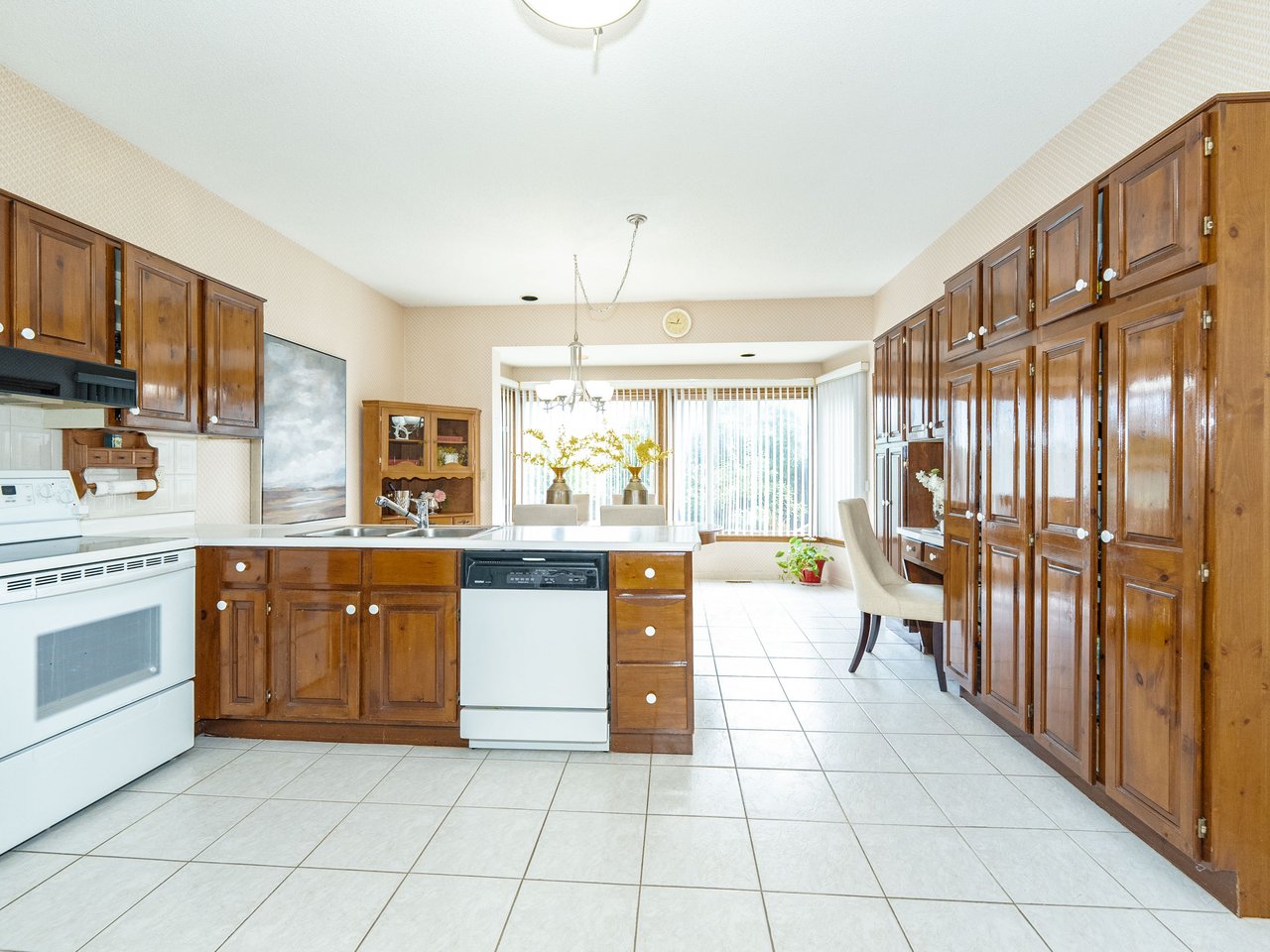101 Leyburn Ave