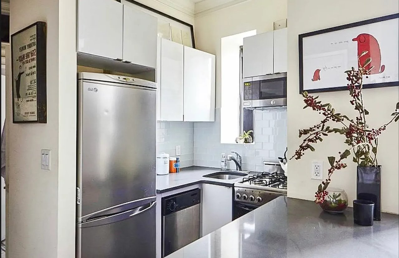 50 E 3rd St #3C