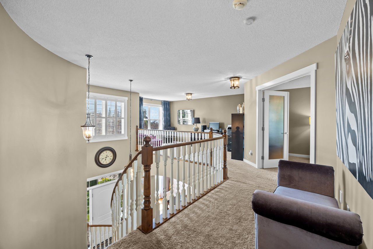 113 Tusslewood Bay NW