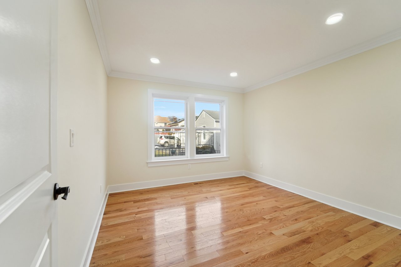 219 Mile Square Road