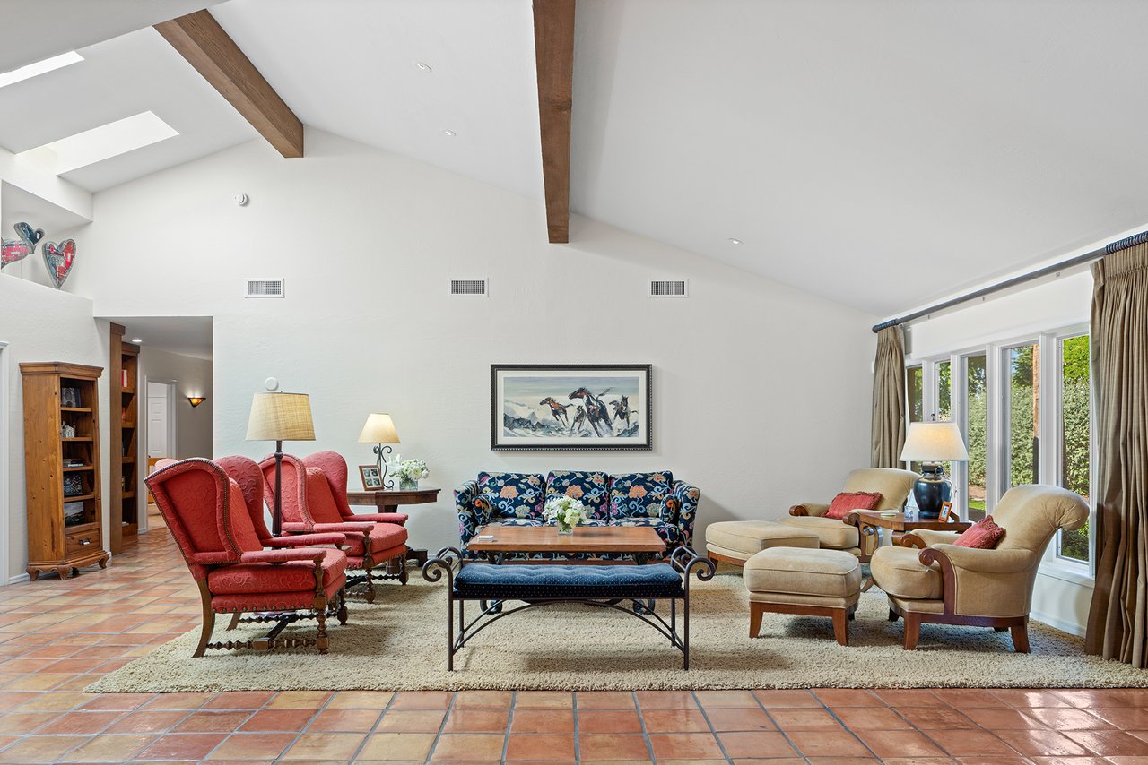 5401 E MARIPOSA Street