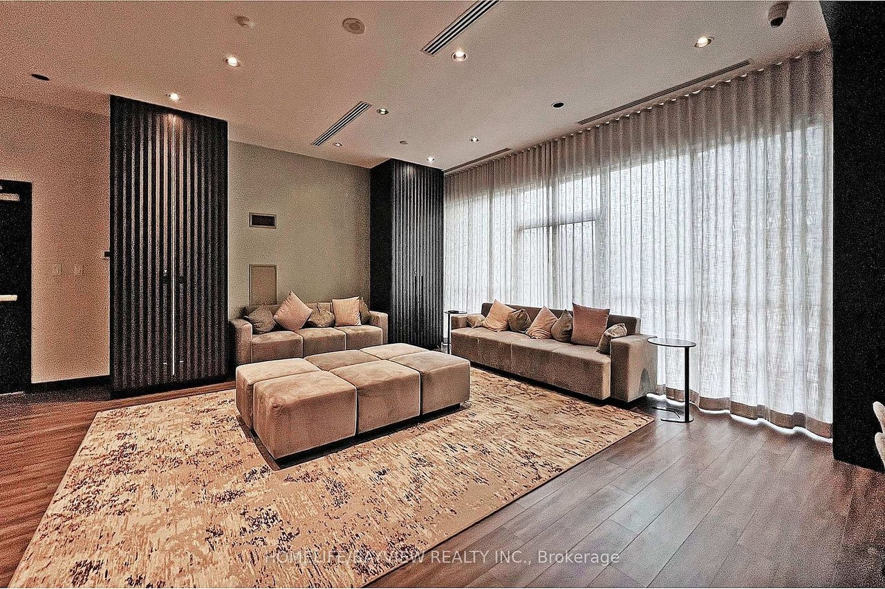 Prestigious Corner Penthouse