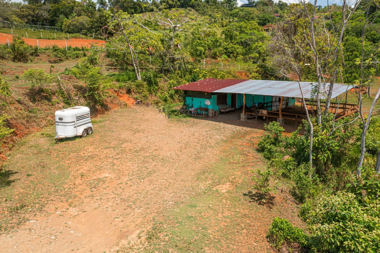 Hills of Portalon Building Site with Horse Stable, Portalon, Puntarenas