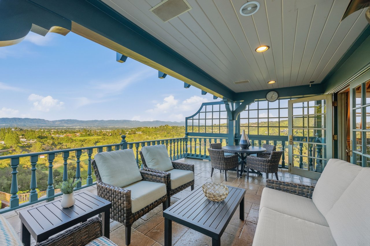 Mulholland Hills Country Club | Premier Golf & Tennis View Estate