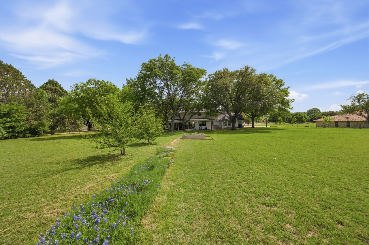 Acreage, Updated, All Near All Saints Episcopal School