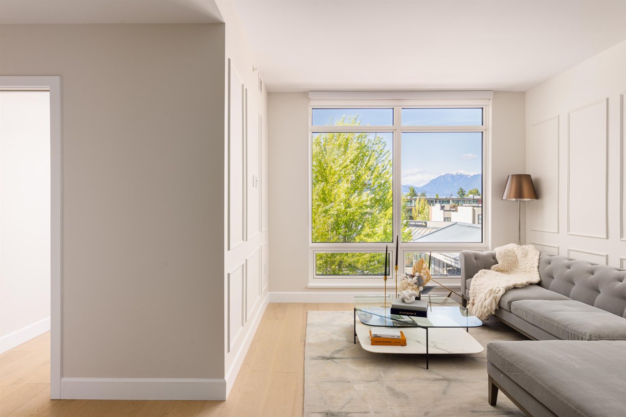 309-3668 W 10th Ave Unit: 309