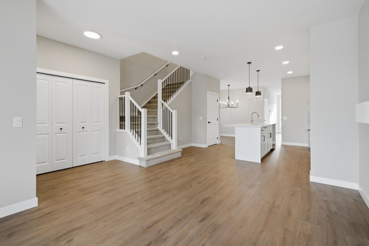 51 Belvedere Crescent SE